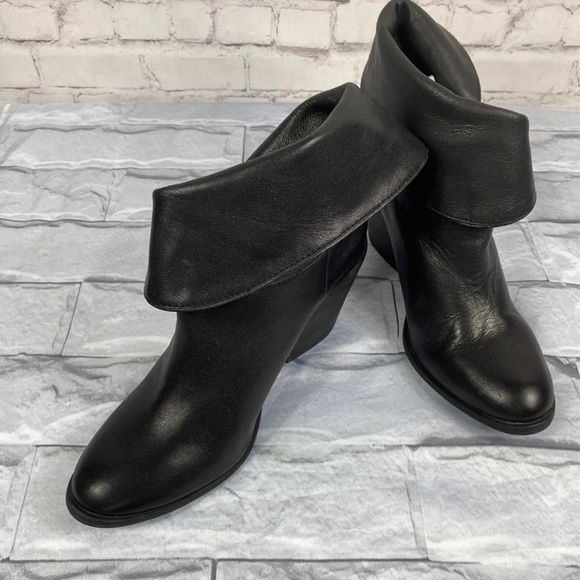 Lucky Brand Ethann foldover shaft black ankle leather booties size 8.5 - Picture 6 of 11